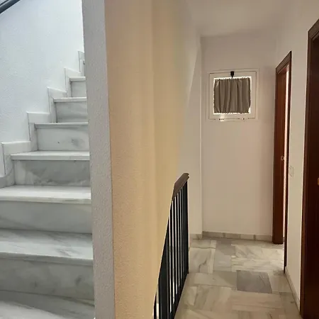 Casa En El Centro De Conil Familias Vakantiehuis *