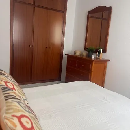 Casa En El Centro De Conil Familias * Conil De La Frontera
