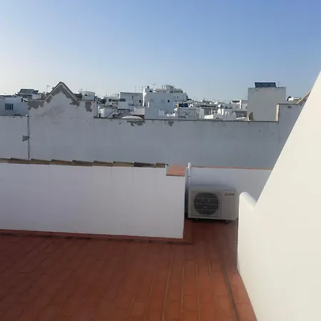 Casa En El Centro De Conil Familias Holiday home