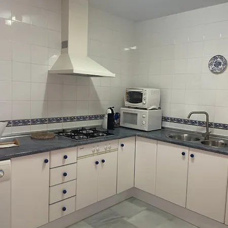 بيت للعطل Casa En El Centro De Conil Familias
